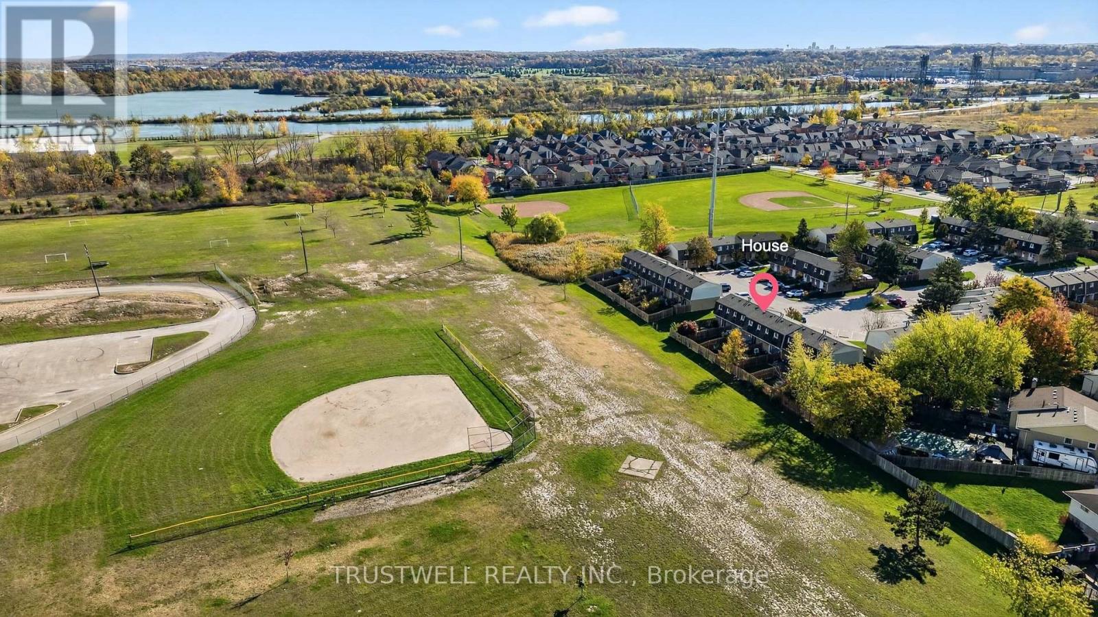 26 131 Rockwood Ave, St. Catharines, ON L2P 3K4