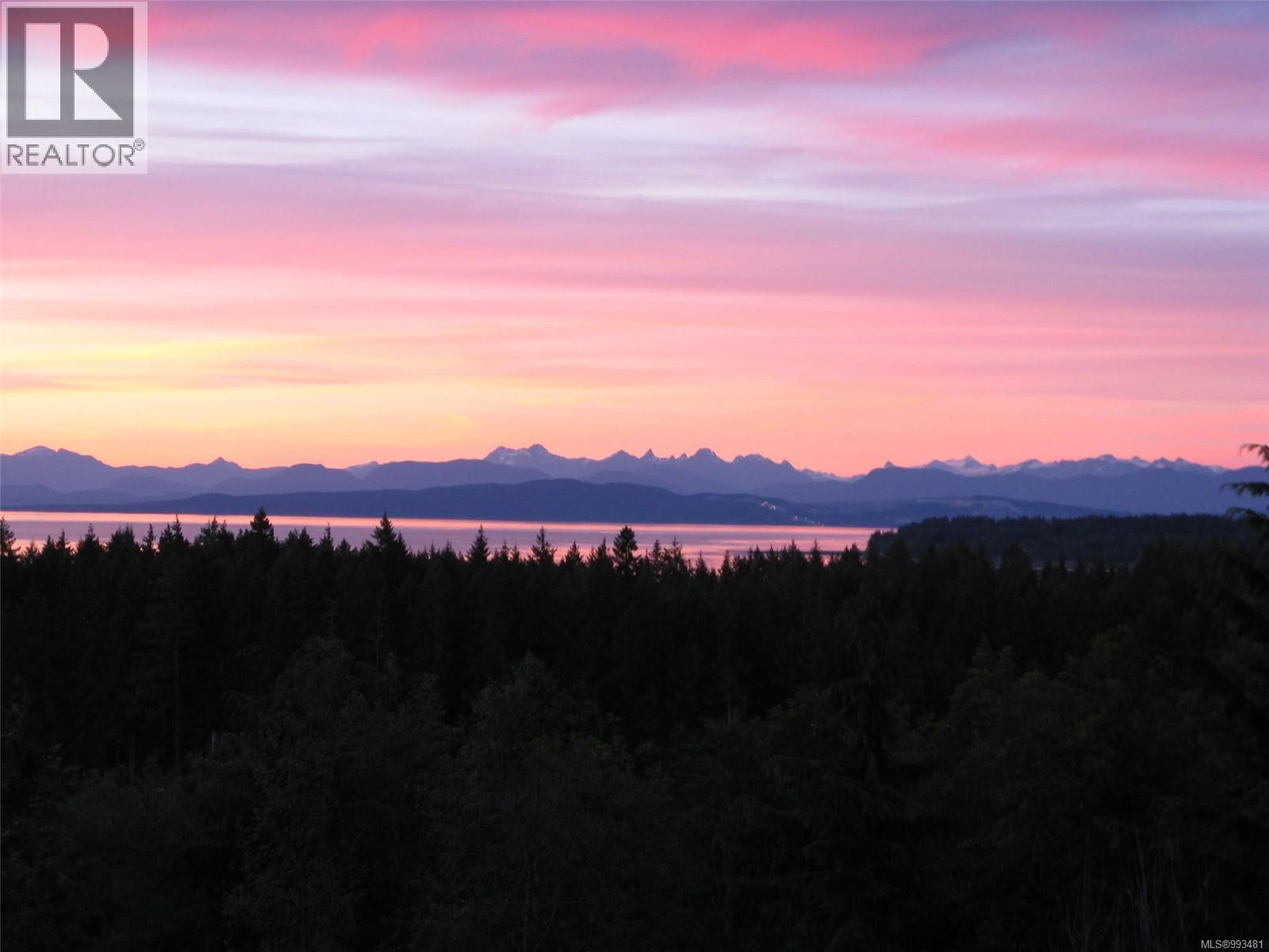 8900 Keith Wagner Way, Denman Island, BC V0R 1T0
