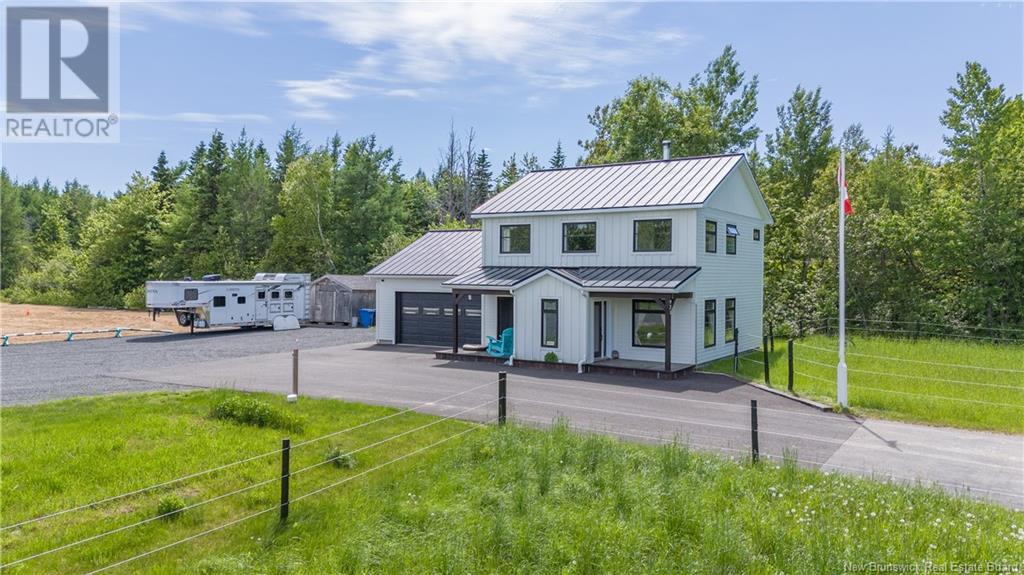 921 Pinet St, Bertrand, NB E1W 1L8