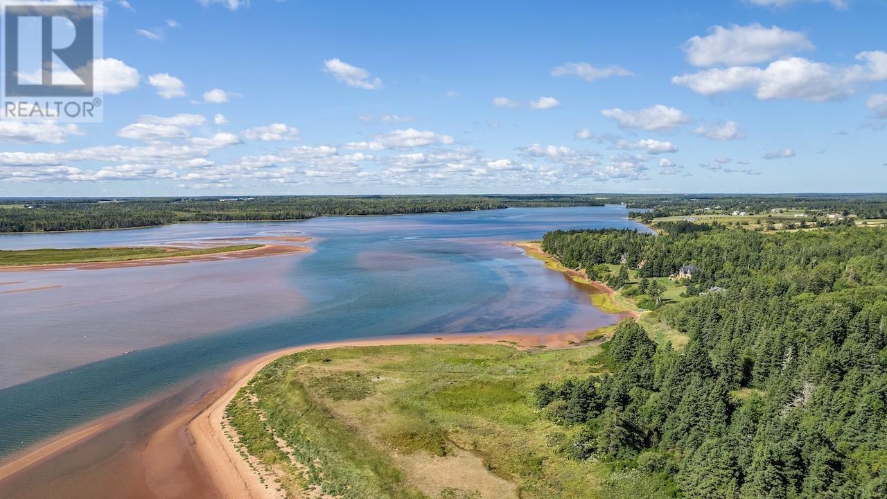 14 Cartersway Ln, Souris, PE C0A 2B0