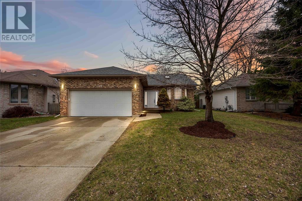1156 Murphy Rd, Sarnia, ON N7S 2Y2
