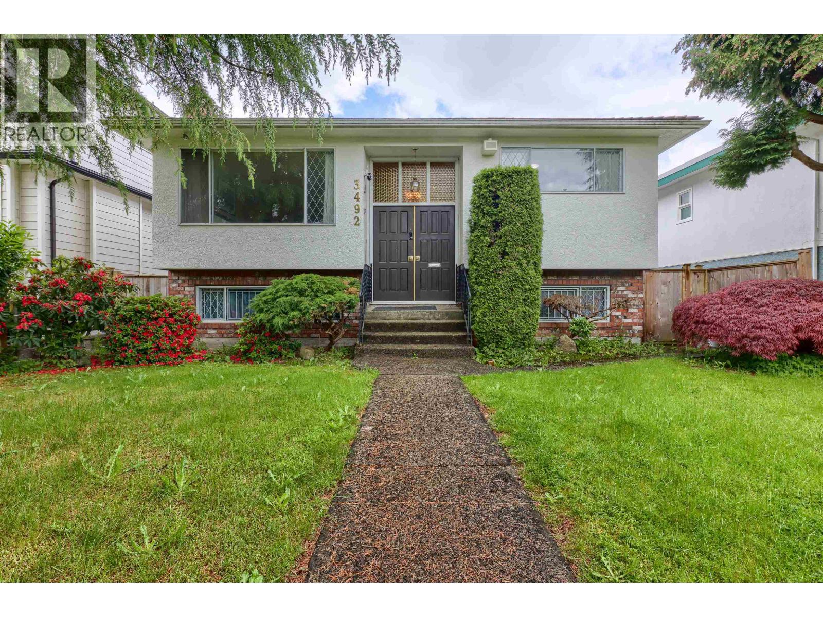 3492 E 49th Ave, Vancouver, BC V5S 1M2