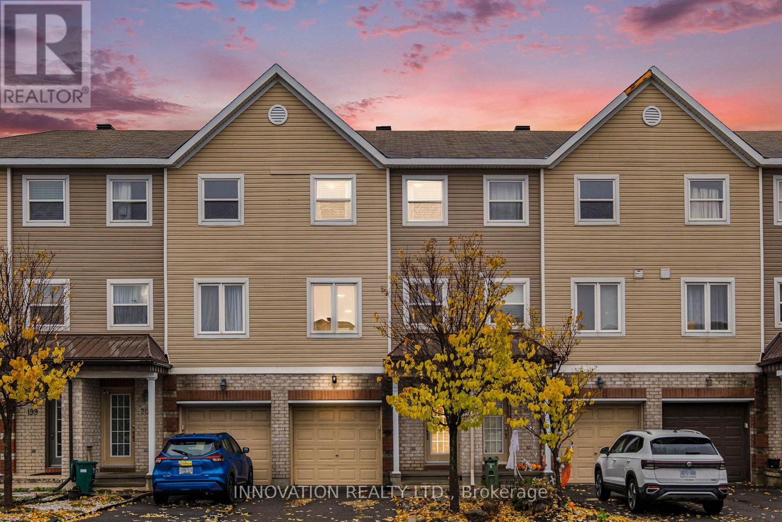 203 Kennevale Dr, Ottawa, ON K2J 0C3