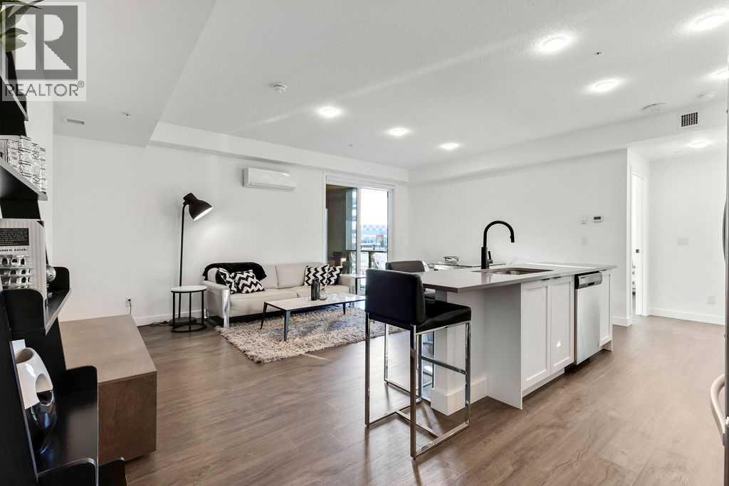 4138 University Avenue Nw Unit 305, Calgary, AB T2L 2K7