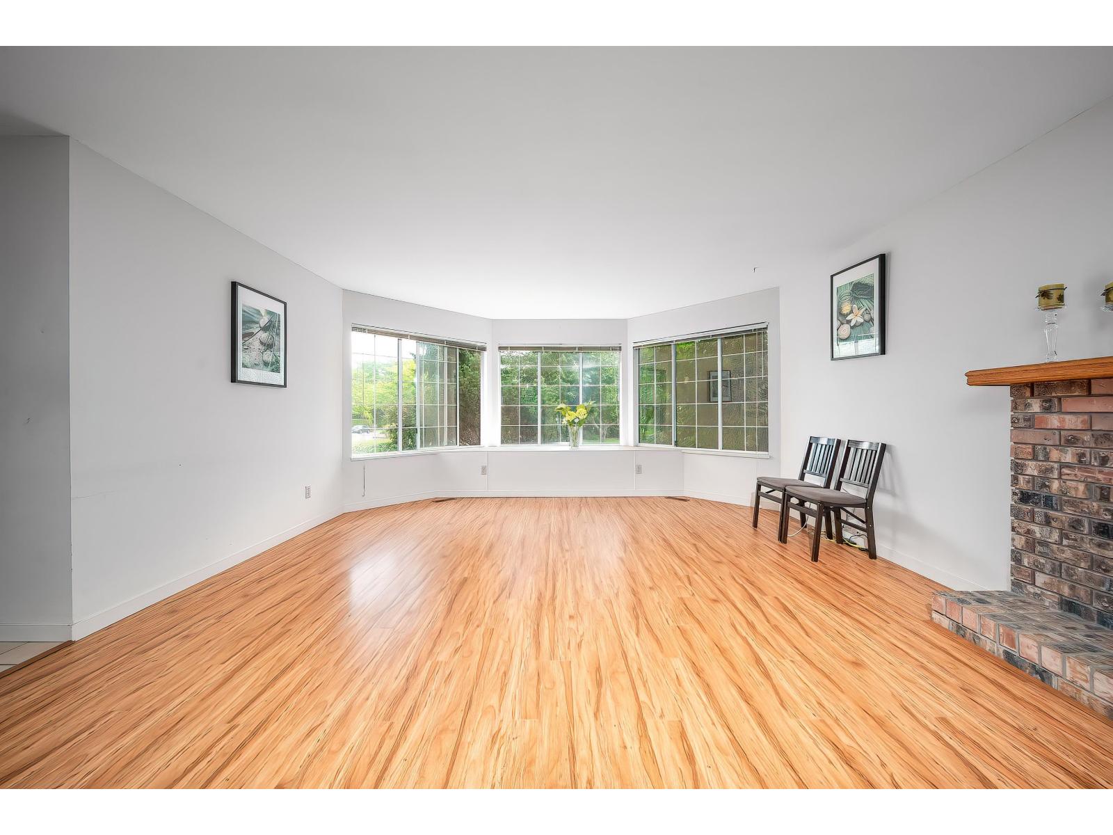 153 Street Unit 2085, Surrey, BC V4A 8M8