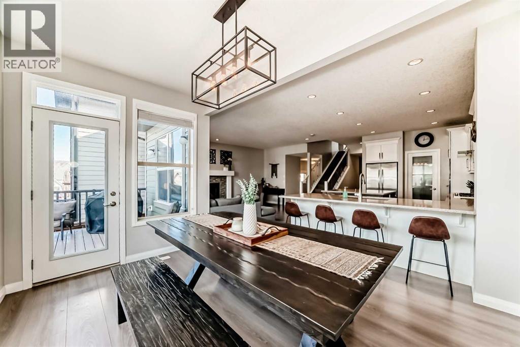 22 Riviera Pl, Cochrane, AB T4C 0V4