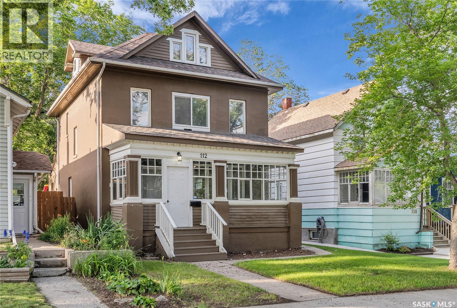 112 27 Street West, Saskatoon, SK S7L 0J3