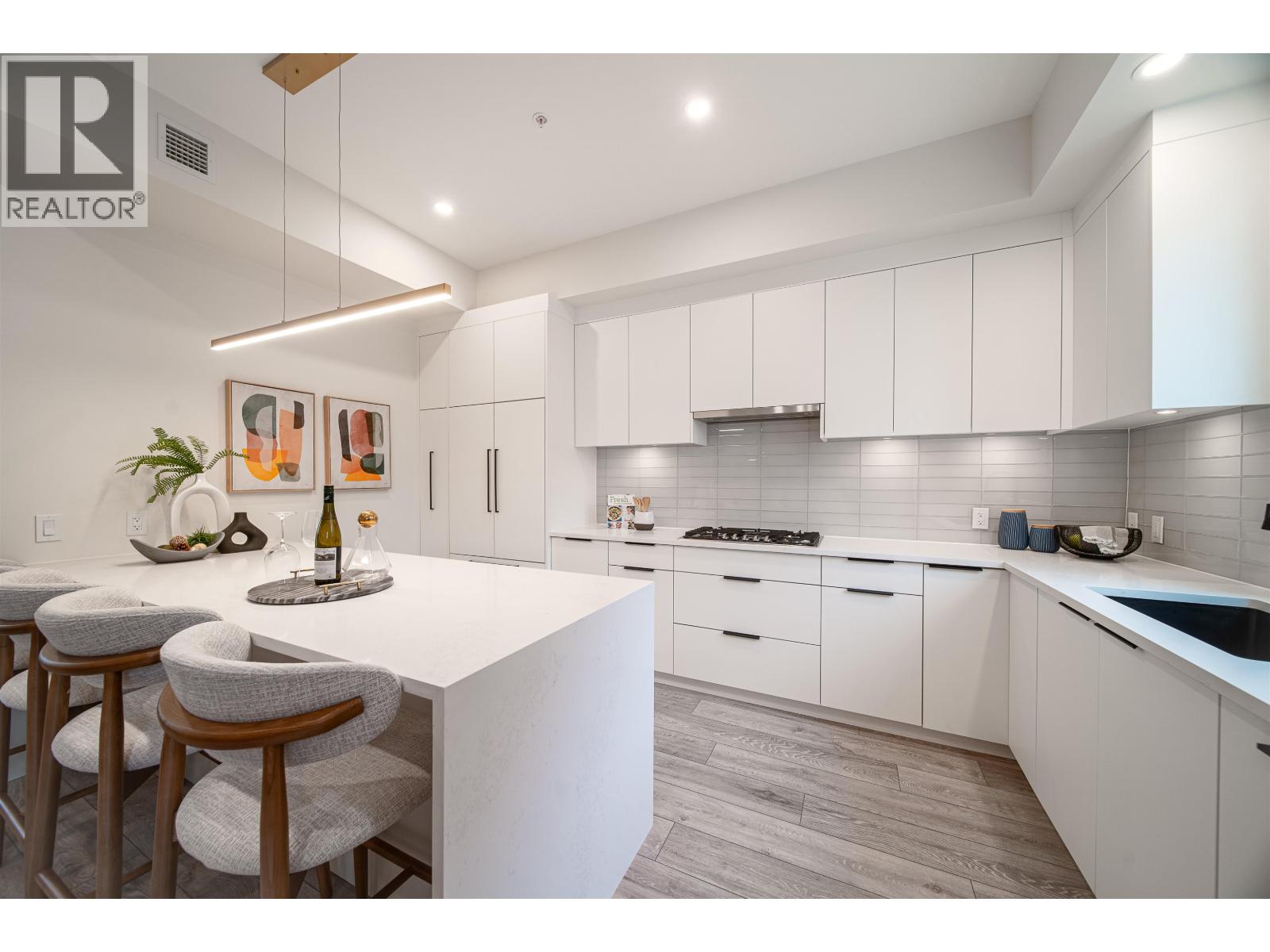 8968 Cook Crescent Unit 14, Richmond, BC V6Y 1W4