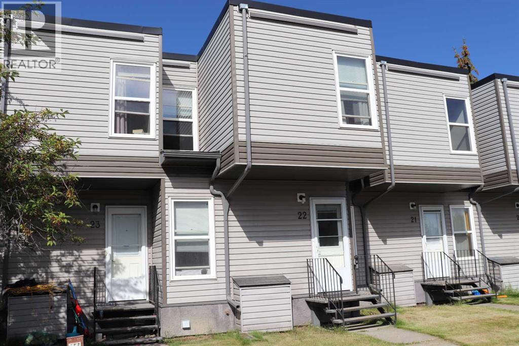 5437 10 Avenue Unit 22, Edson, AB T7E 1K2