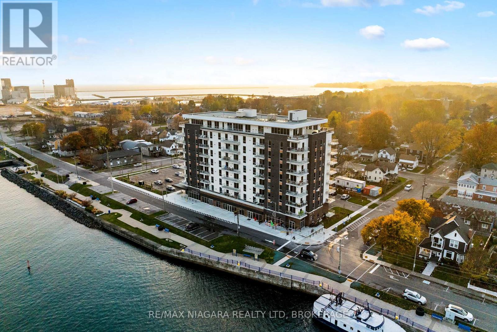 605 118 West St, Port Colborne, ON L3K 4E6