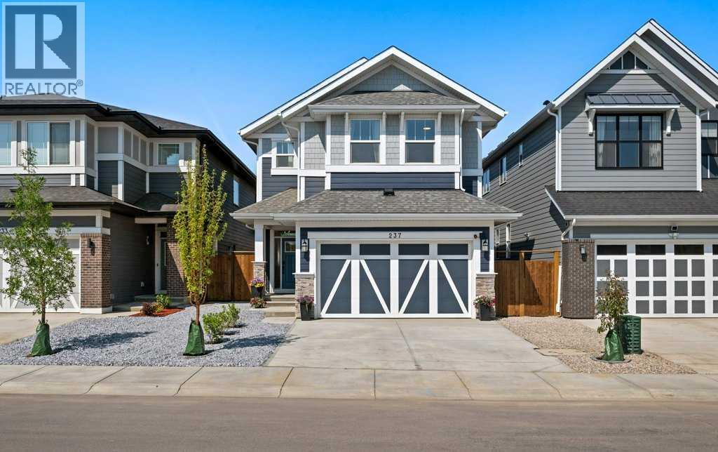 237 Magnolia Ter SE, Calgary, AB T3M 3H9