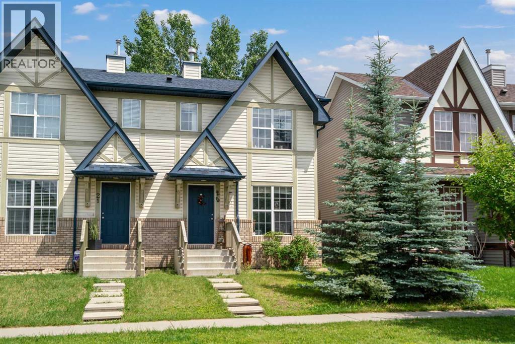 25 Elgin Meadows Vw SE, Calgary, AB T2Z 0E8
