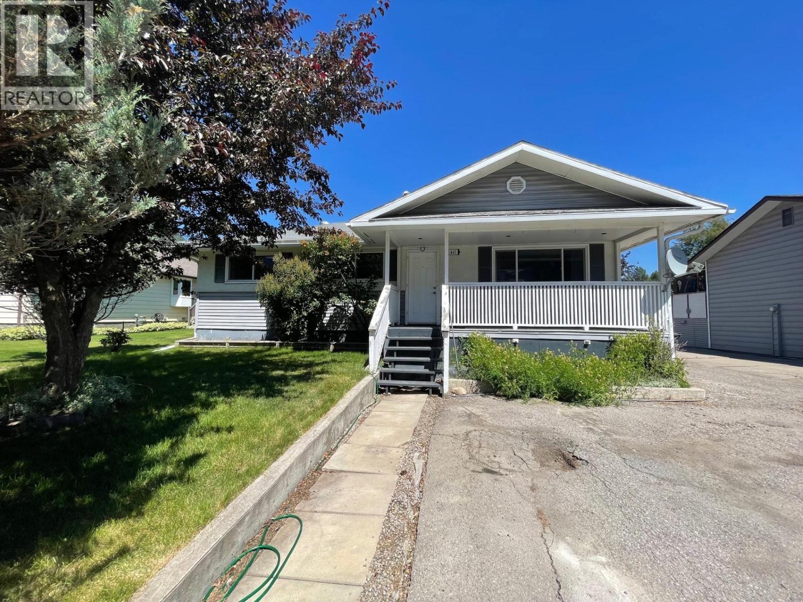 465 White Birch Cres, Sparwood, BC V0B 2G0
