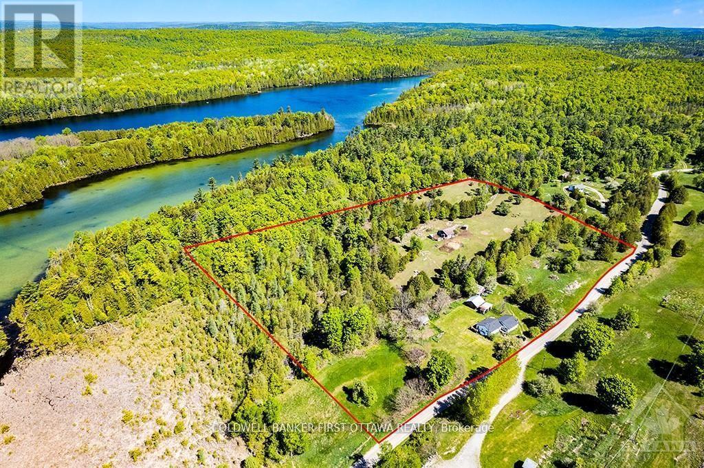 2523 Canonto Rd, North Frontenac, ON K0H 2J0