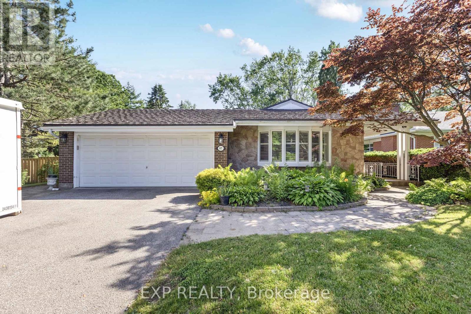 87 Tutela Heights Rd, Brantford, ON N3T 1A4