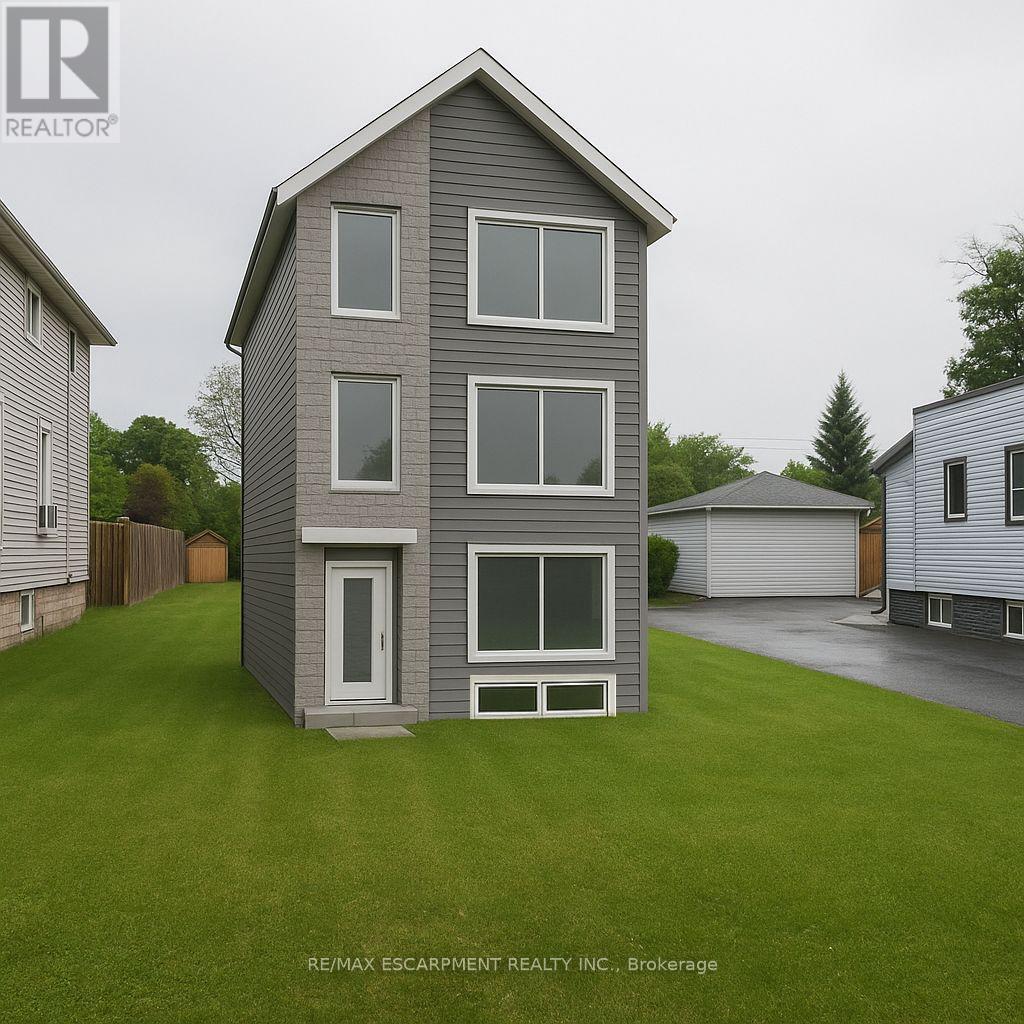 258 Hellems Ave, Welland, ON L3B 3B7