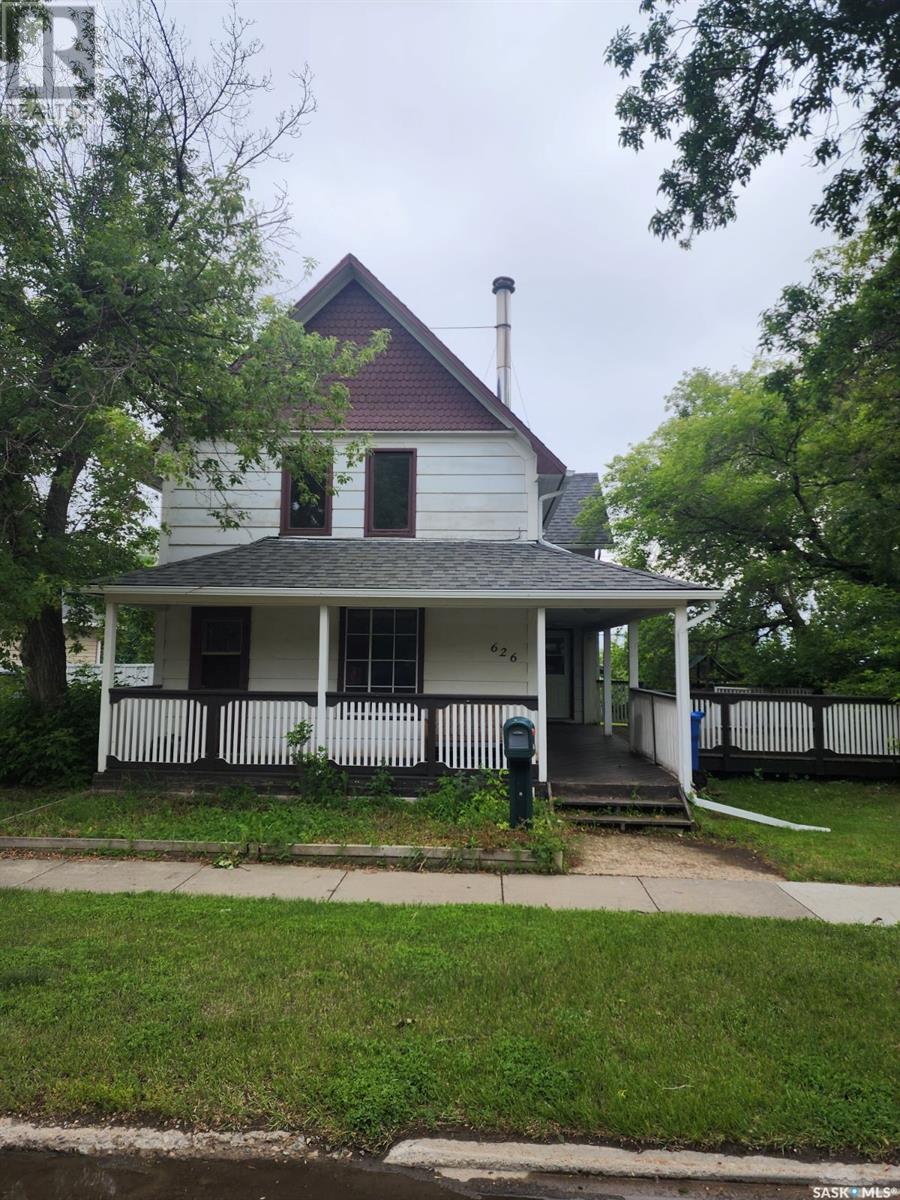 626 2nd Street, Estevan, SK S4A 0K9