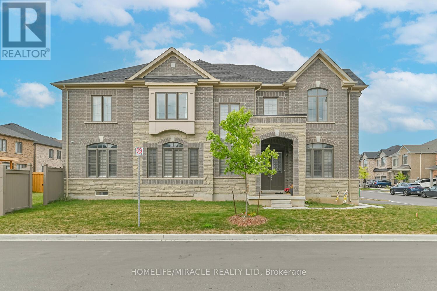 9 Bavenden Cres, Brampton Credit Valley, ON L6X 0J8
