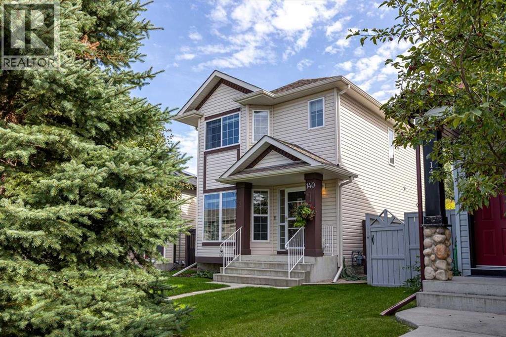 140 Eversyde Cir SW, Calgary, AB T2Y 4T4