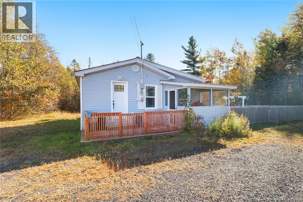 52 Mcleod Ave, Chipman, NB E4A 2B8