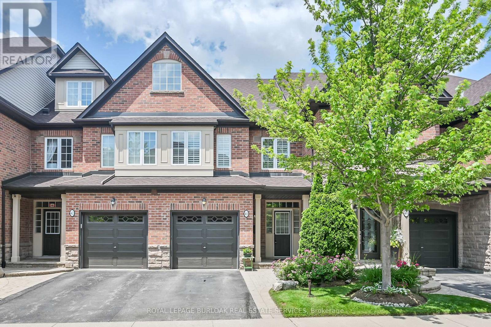 41 300 Ravineview Way, Oakville, ON L6H 7J1