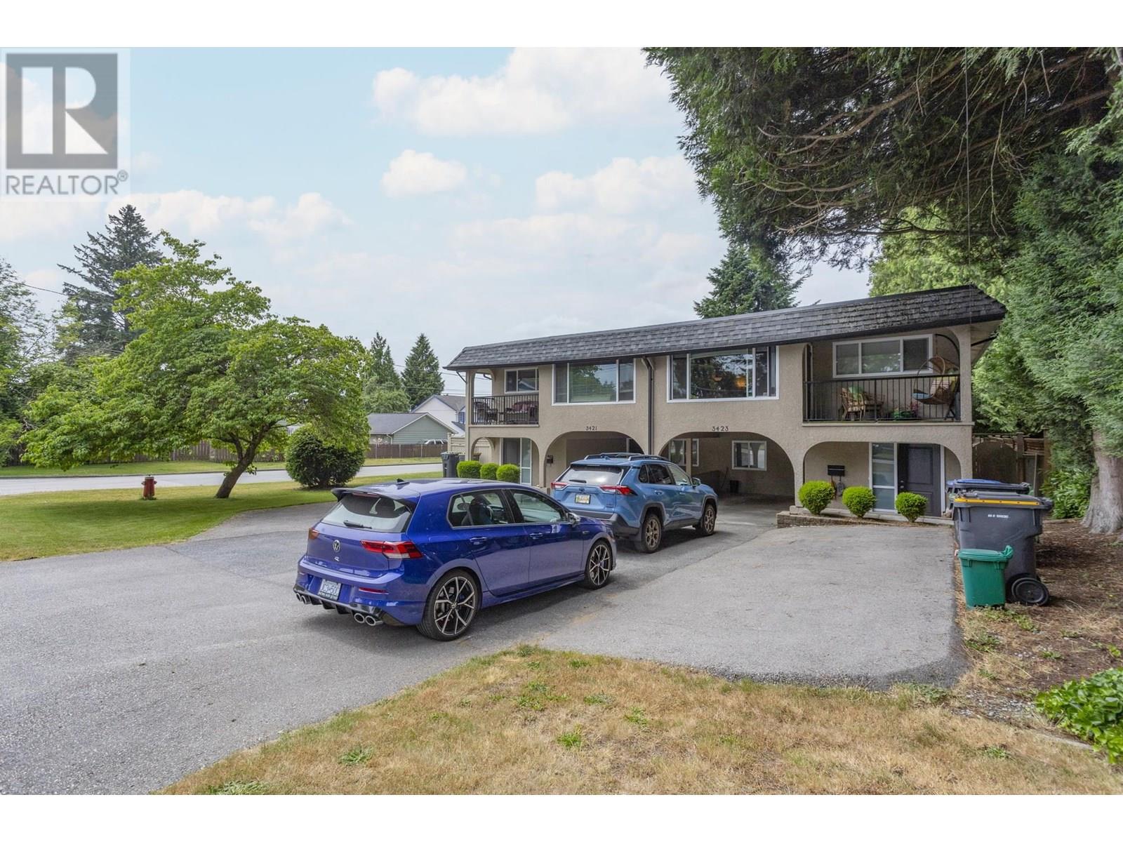 3421 Edinburgh St, Port Coquitlam, BC V3B 4K4