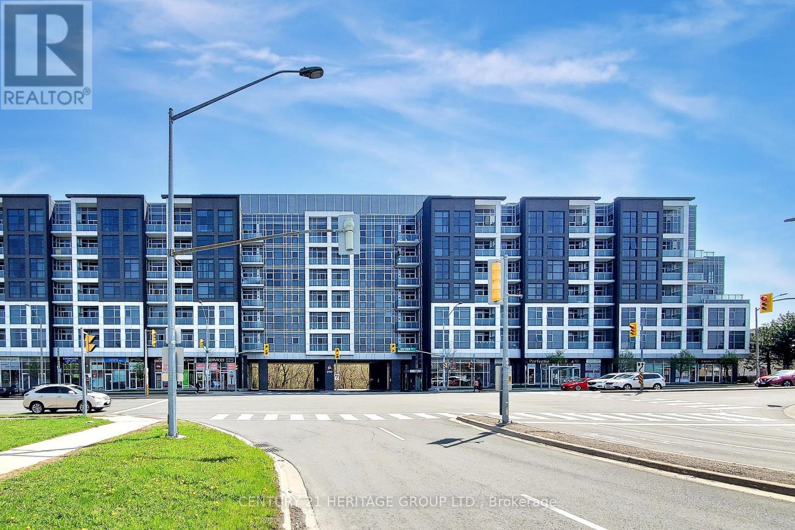 322 8763 Bayview Ave, Richmond Hill, ON L4B 3V1