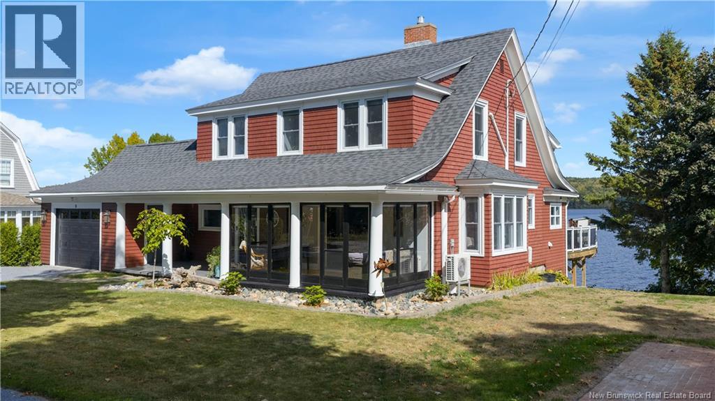 9 Driftwood Ln, Grand Bay-Westfield, NB E5K 3G5