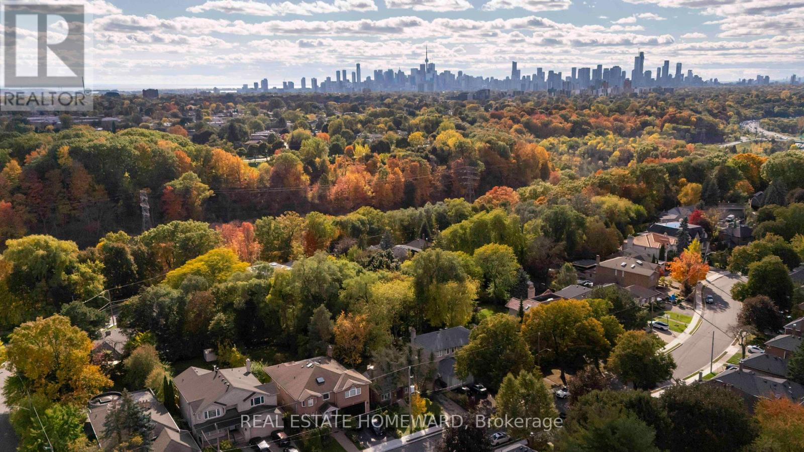 59 Parkview Hill Cres, Toronto O'connor-parkview, ON M4B 1R1