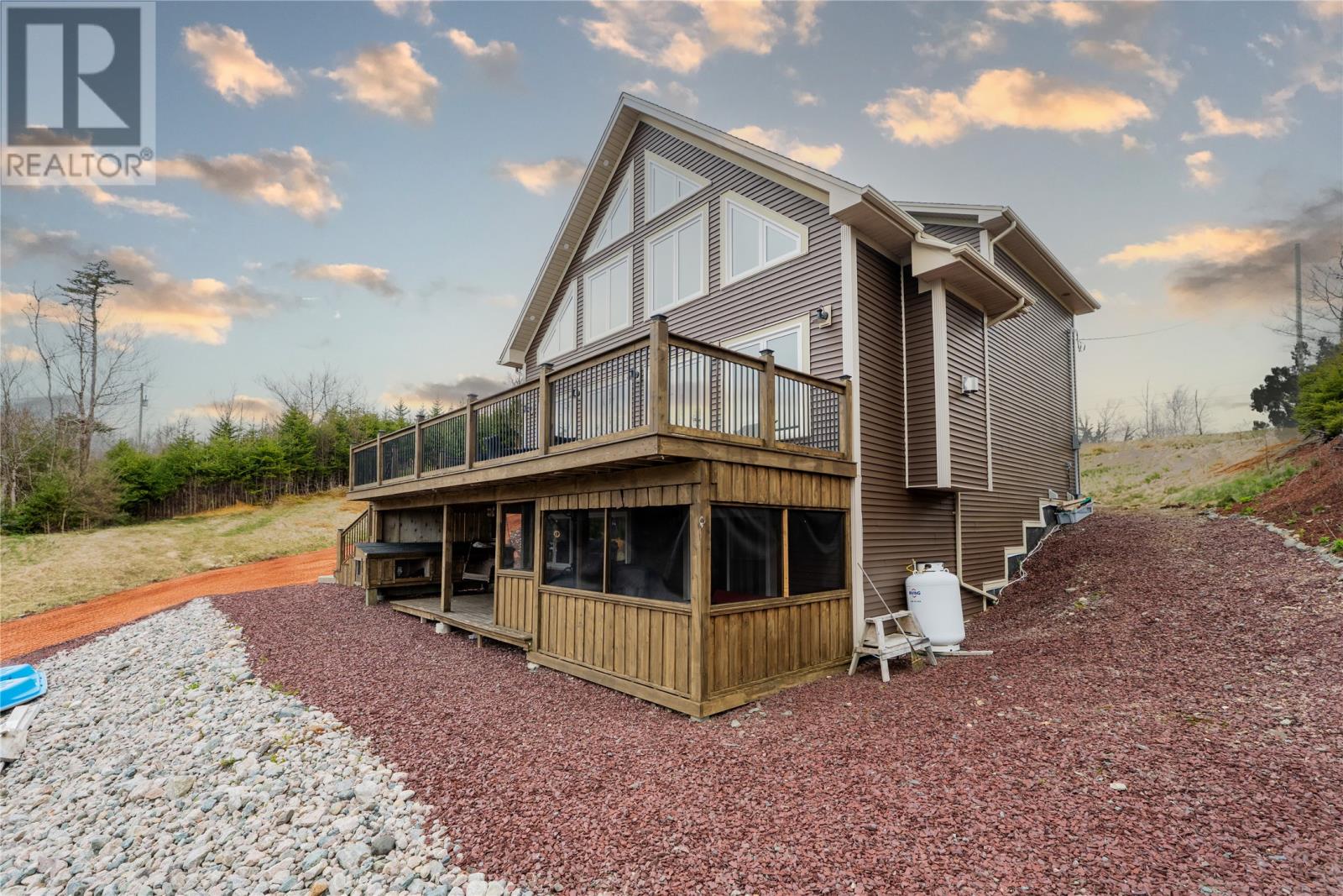 6 Tuscany Pl, Whitbourne, NL A0B 3K0