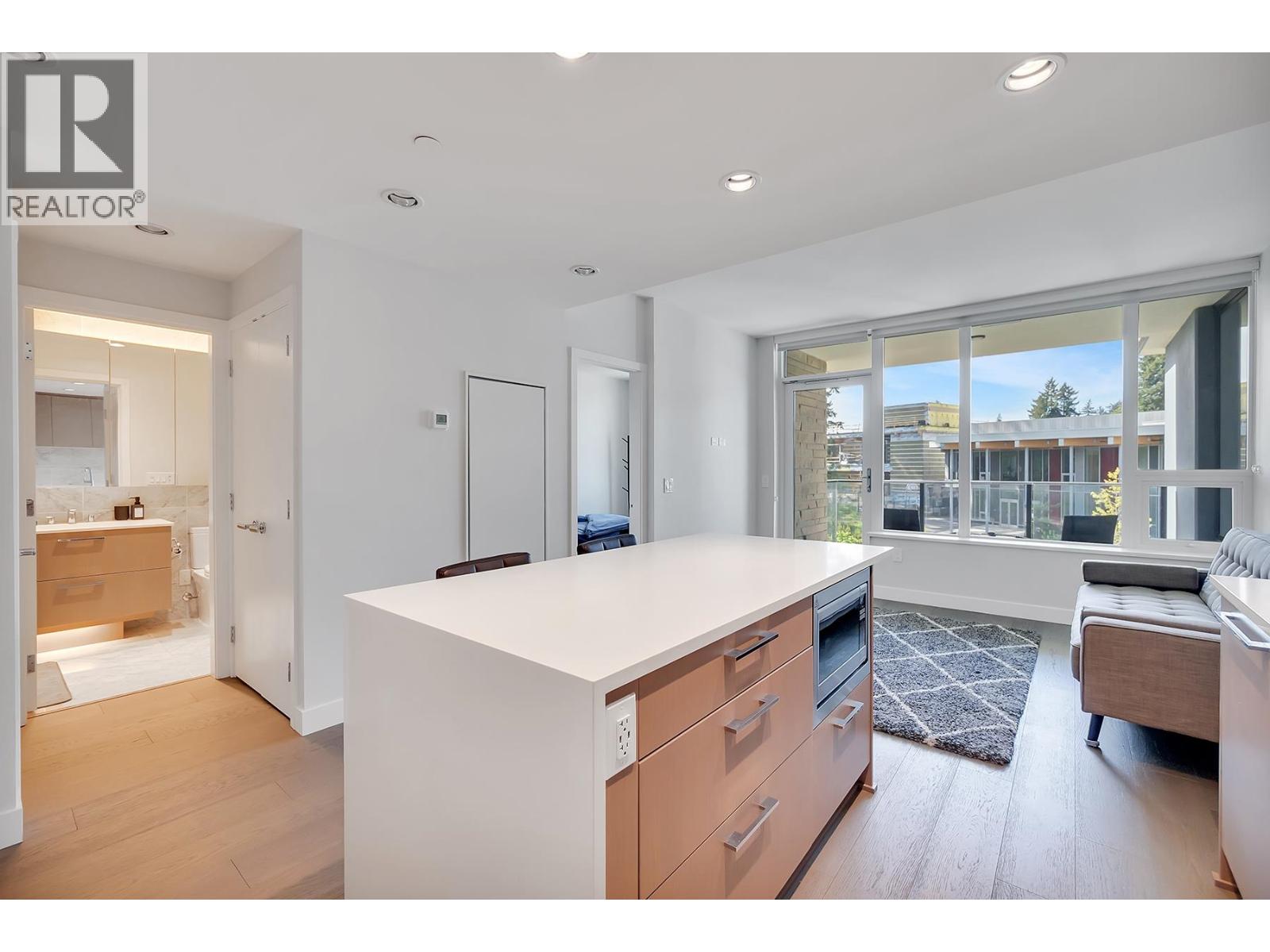 5410 Shortcut Road Unit 307, Vancouver, BC V6T 0C8