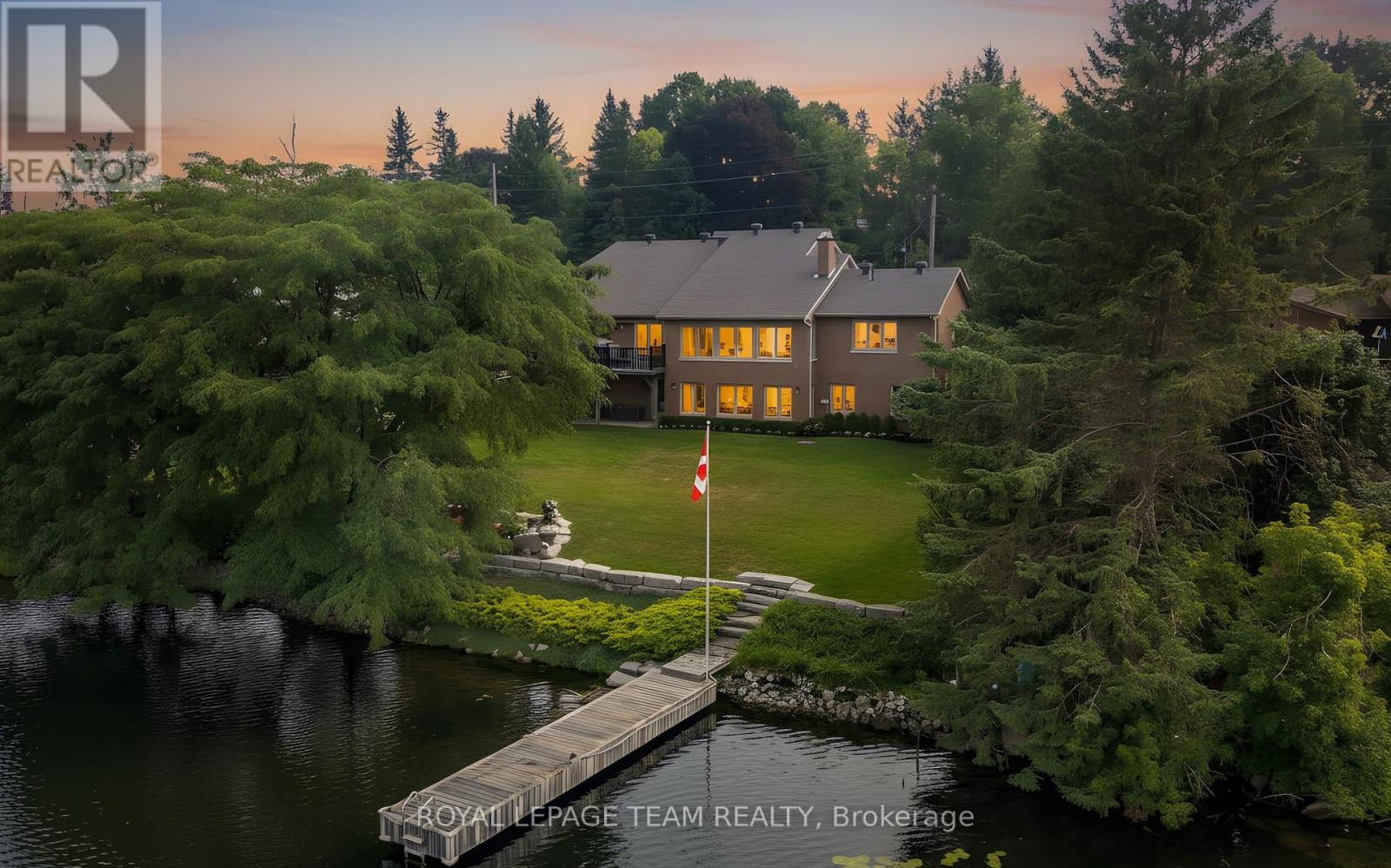 1142 River Rd, Ottawa, ON K4M 1B4