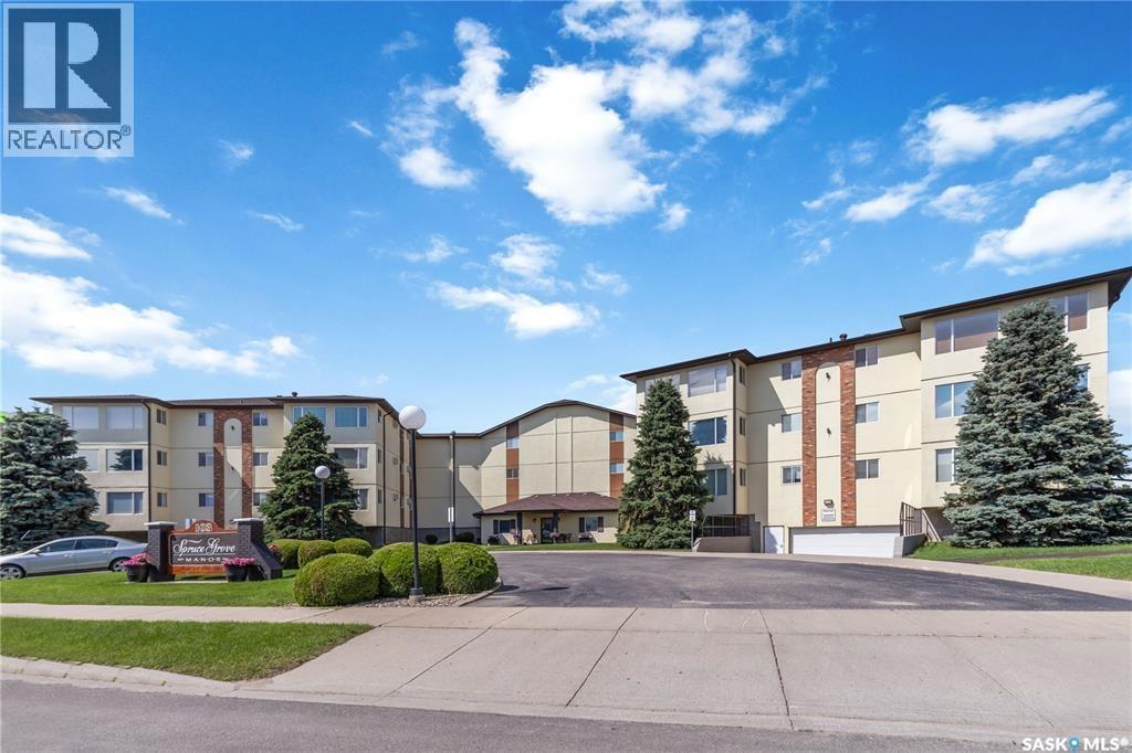 103 Keevil Crescent Unit 112, Saskatoon, SK S7N 4L9