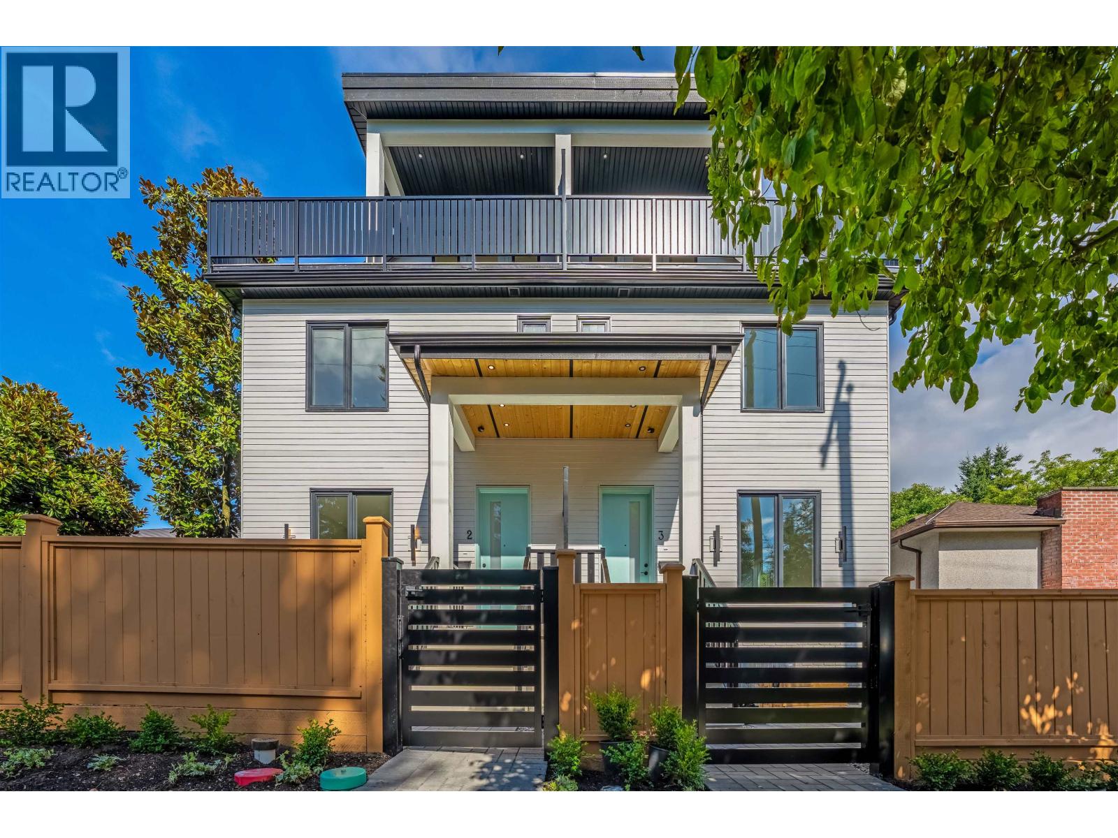 7180 Ontario Street Unit 1, Vancouver, BC V5X 3B6