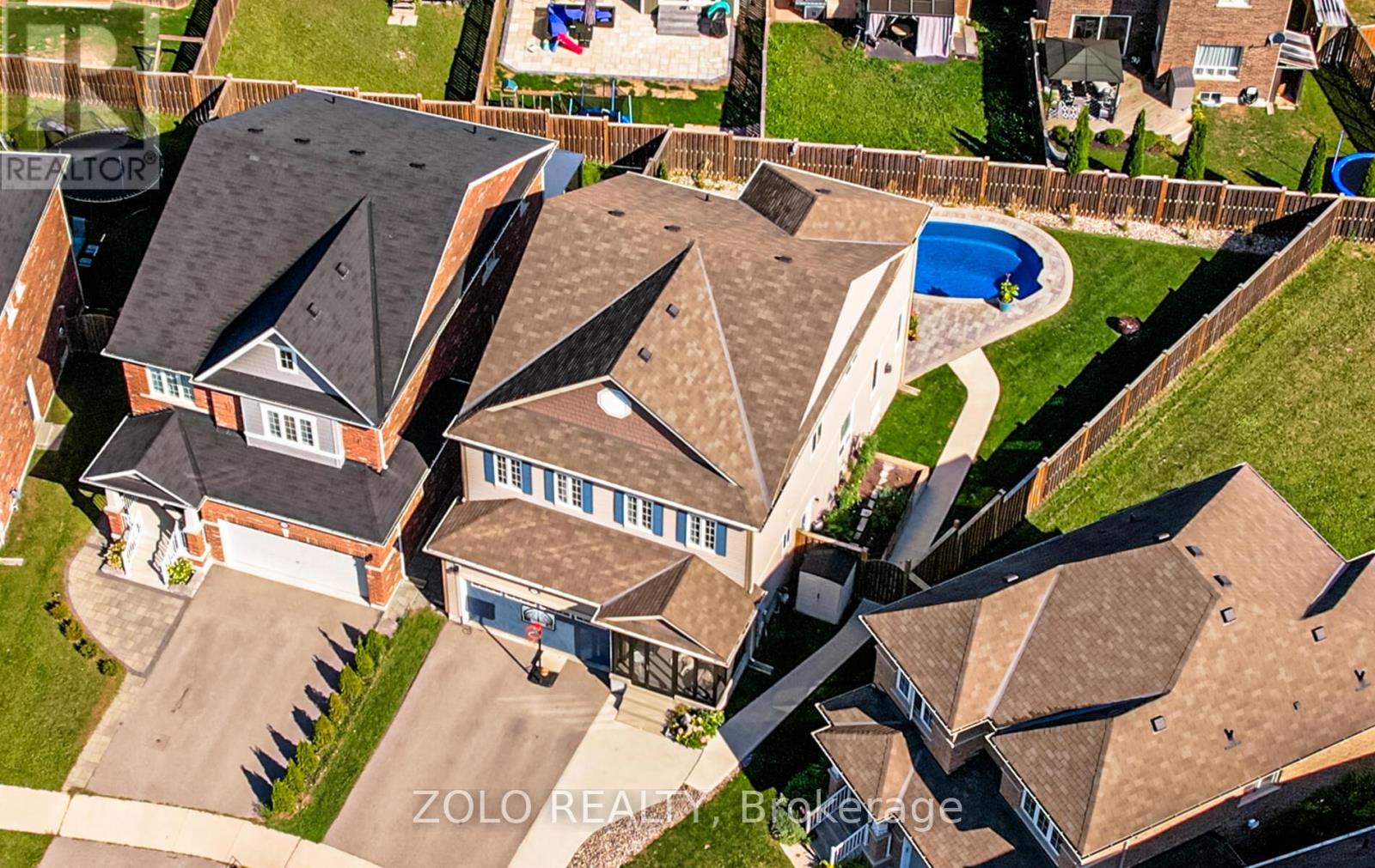 504 Halo St, Oshawa, ON L1H 7K4
