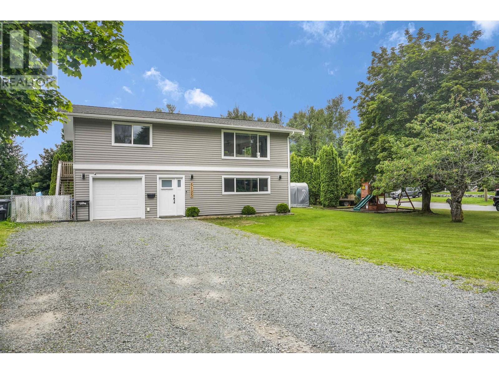 5125 Medeek Ave, Terrace, BC V8G 1C9