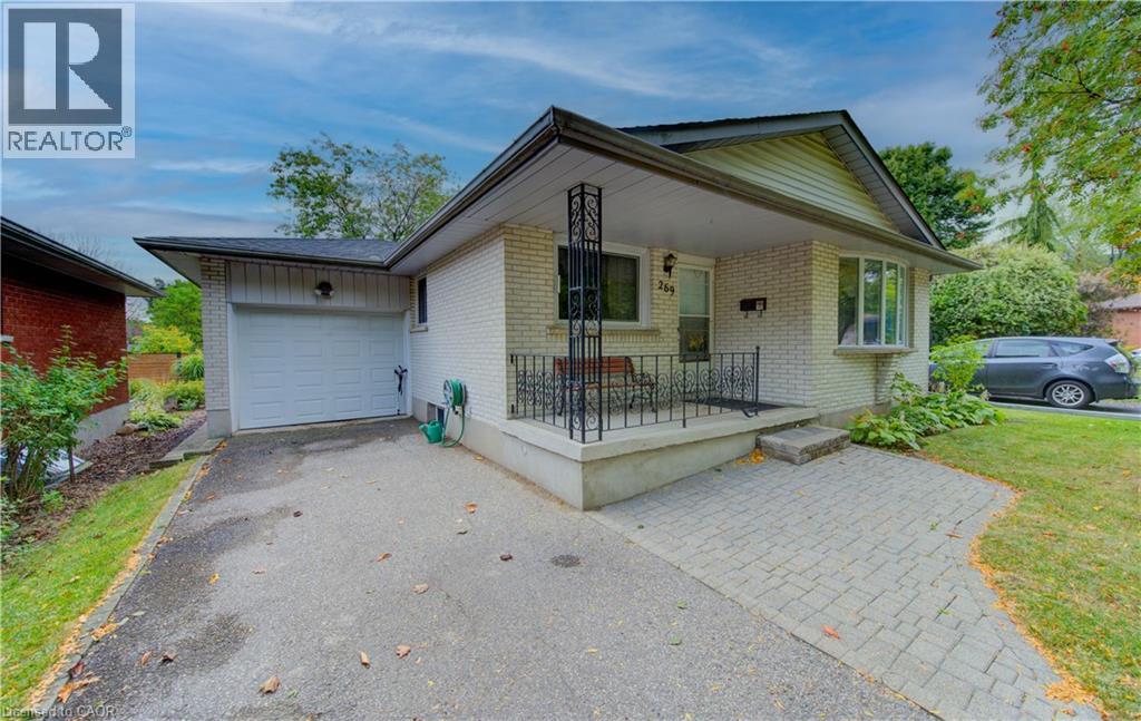 269 Grangewood Ct, Waterloo, ON N2K 2E8