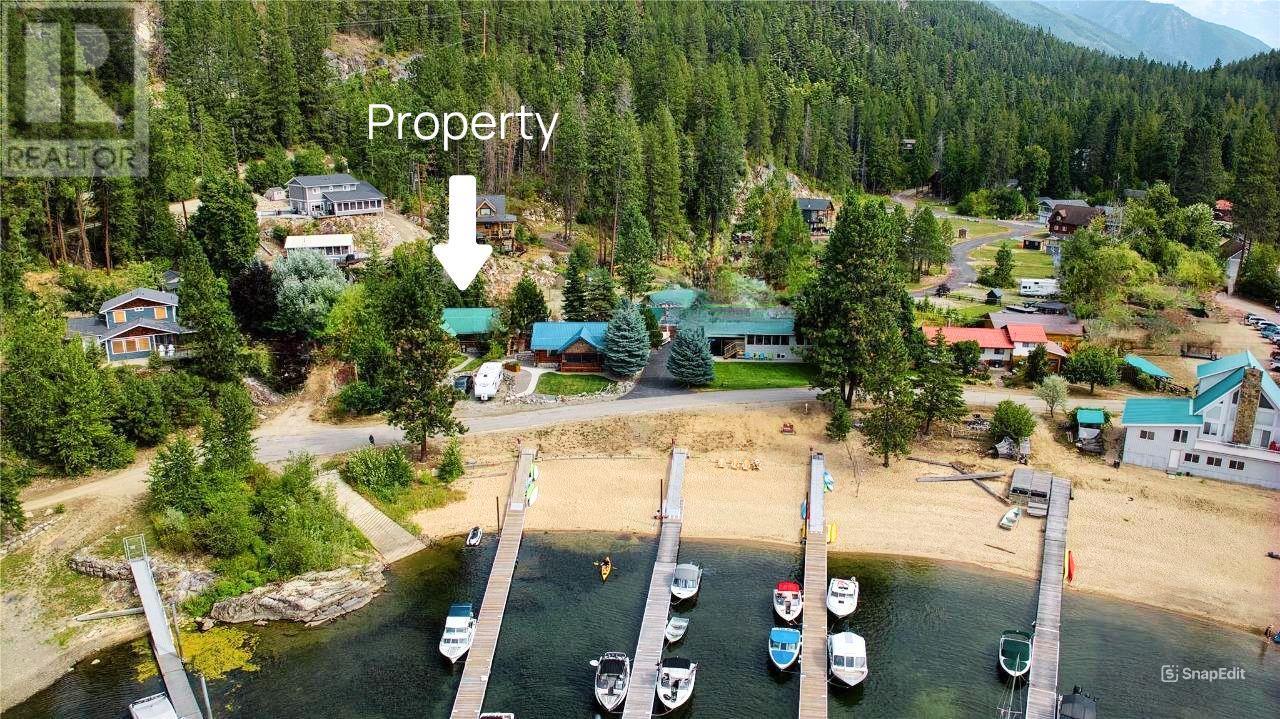 10276 Twin Bays Rd, Boswell, BC V0B 1G0