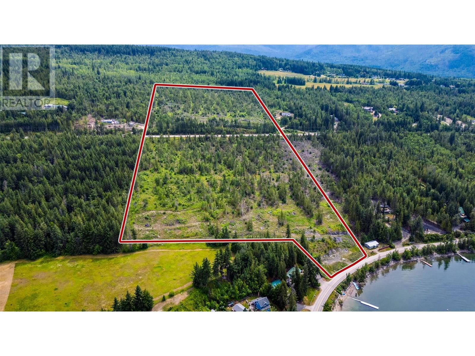 1720 Blind Bay Rd, Sorrento, BC V0E 1H1