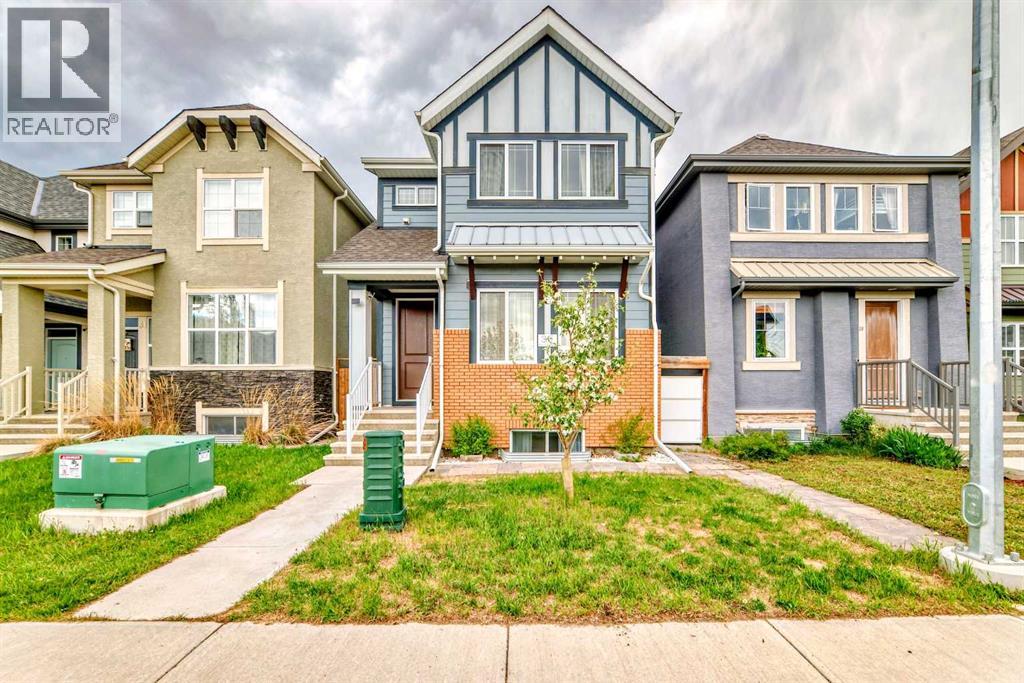 35 Masters Hts SE, Calgary, AB T3M 2M7