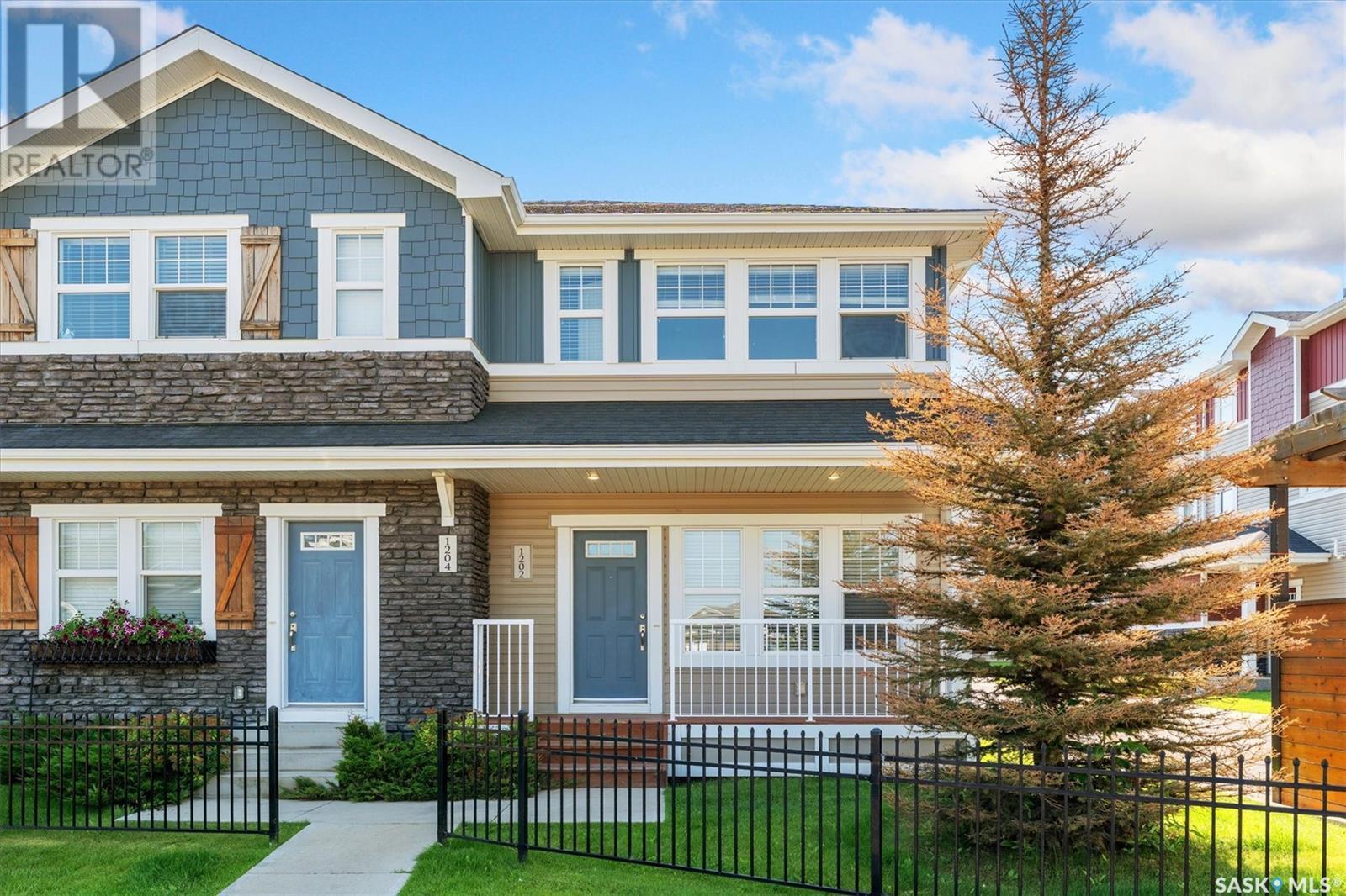 1202 Pringle Way, Saskatoon, SK S7T 0X5