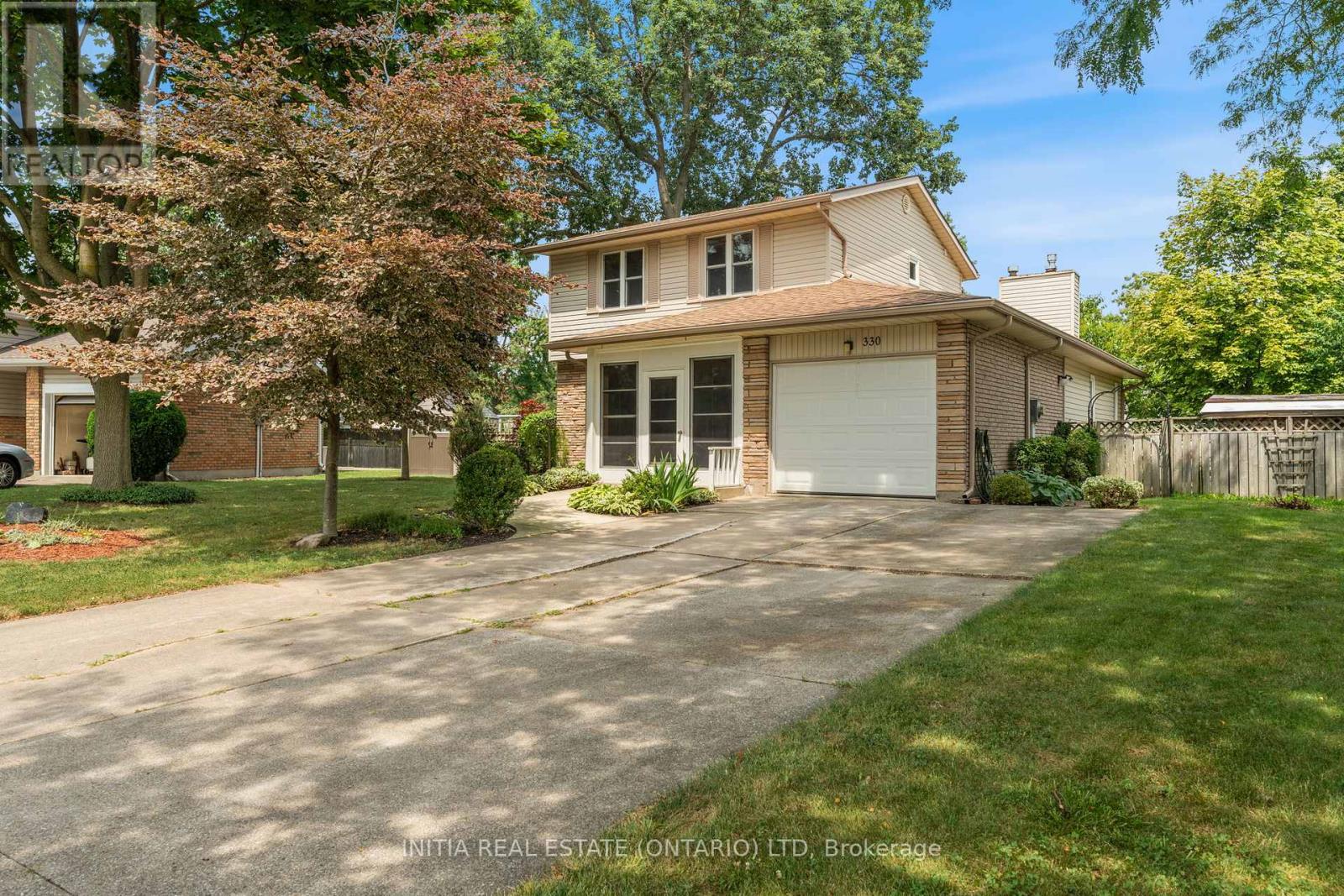 330 Willow Cres, St. Clair, ON N0N 1G0