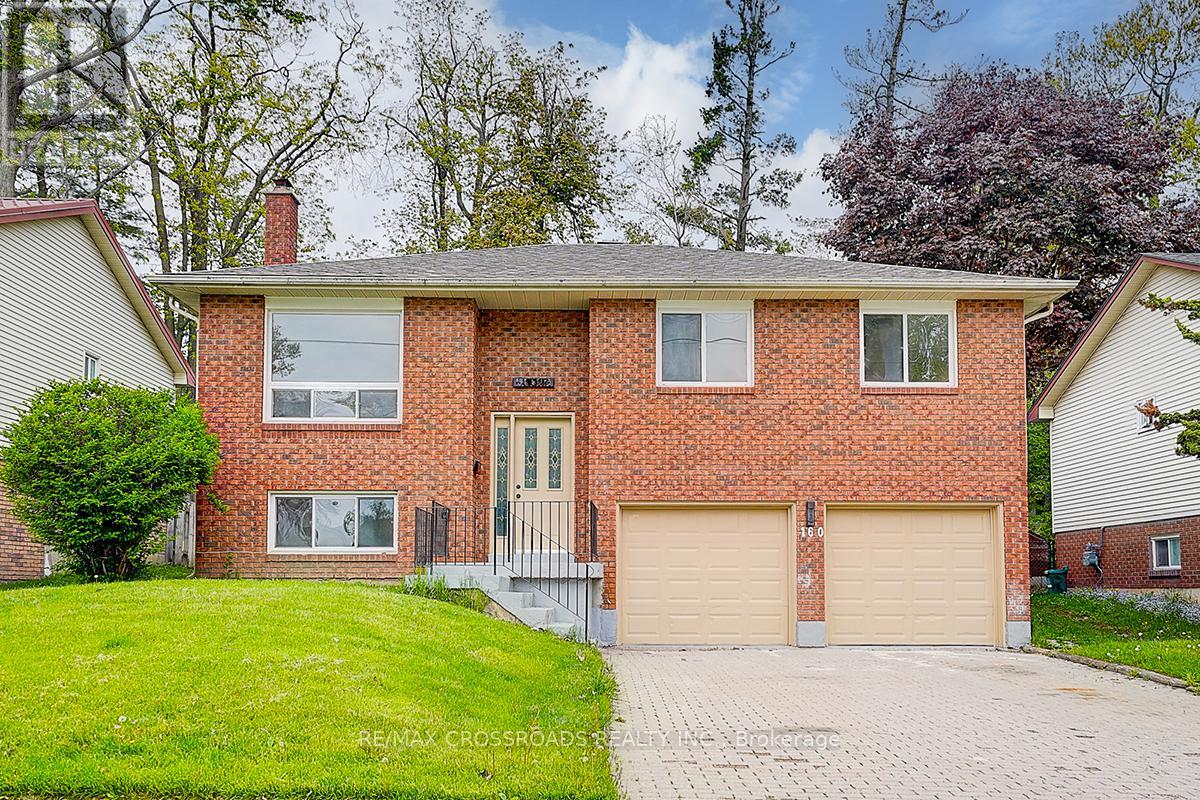 160 Letitia St, Barrie, ON L4N 4Y7