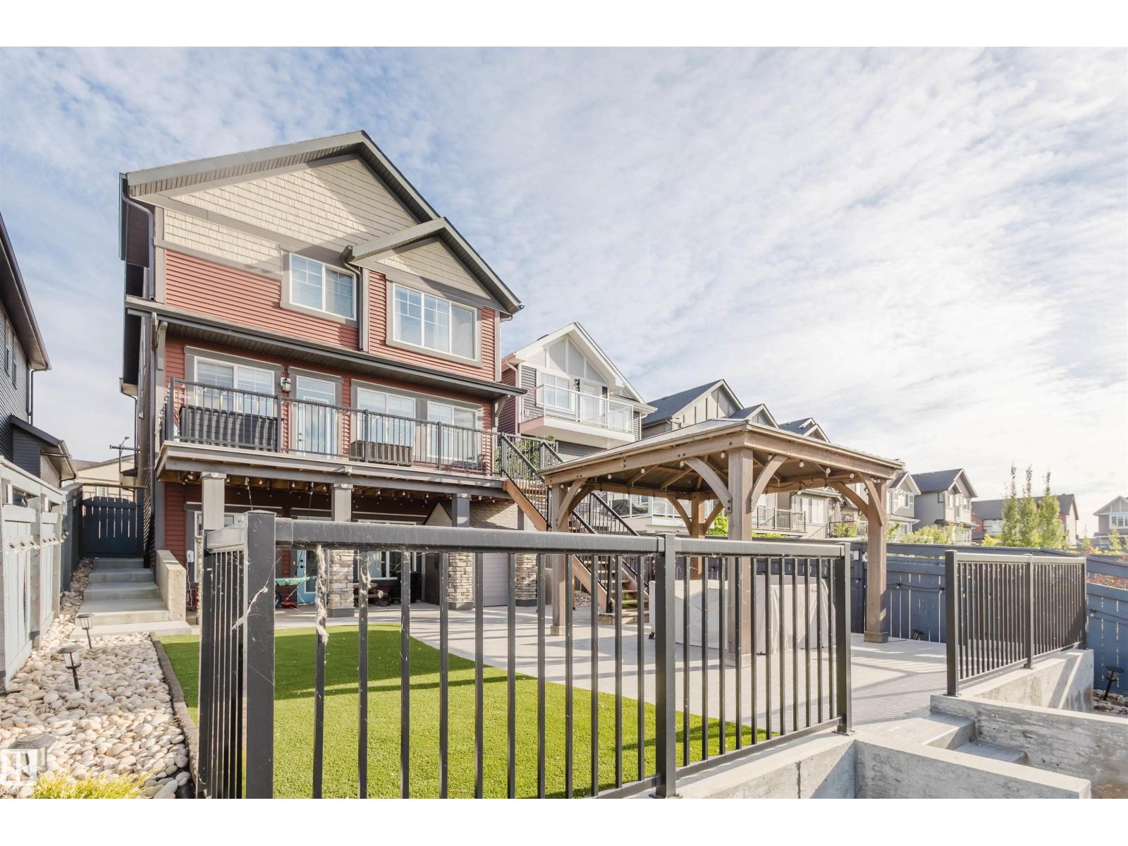 1415 Darby Green Gr SW, Edmonton, AB T6W 4N4