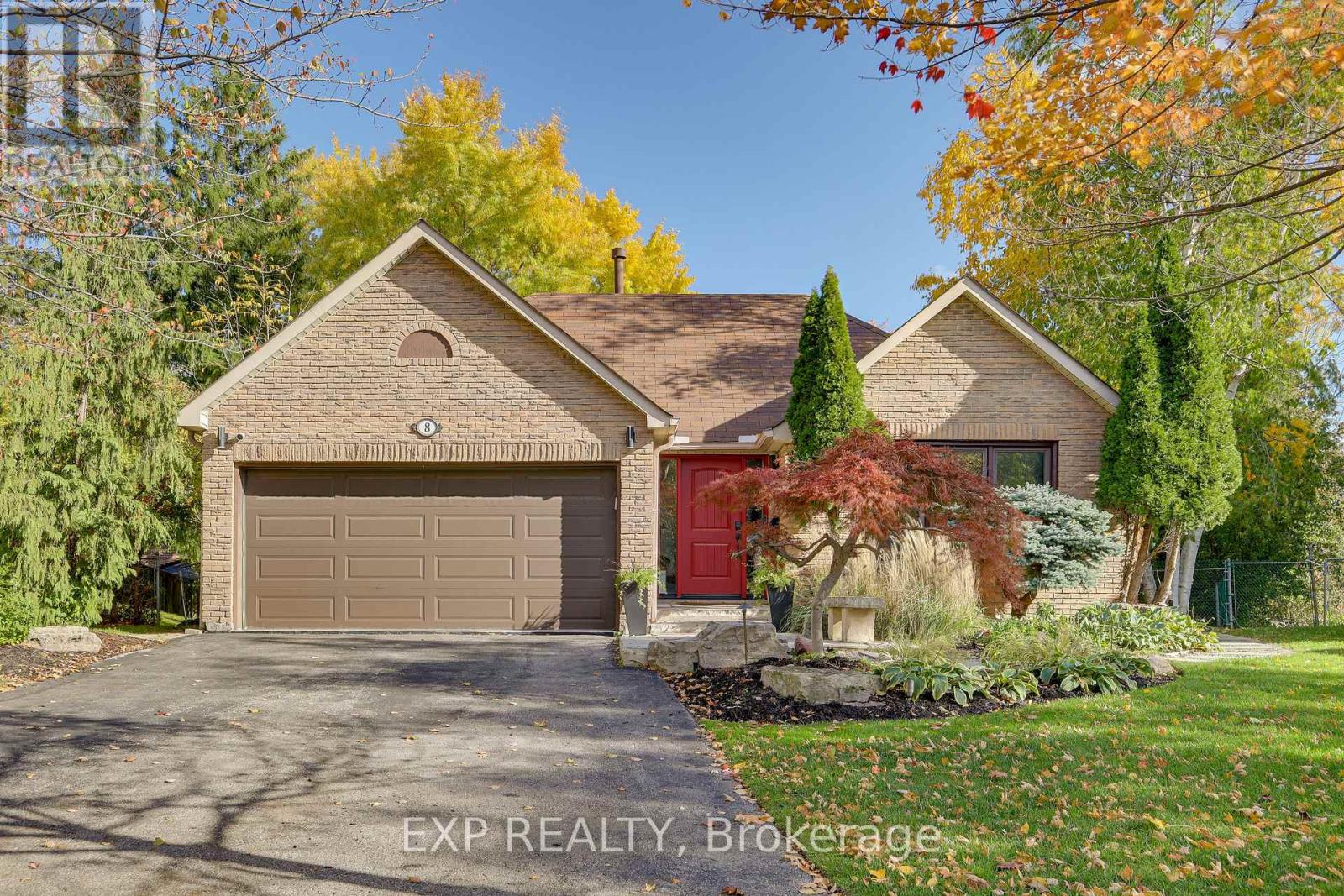 8 Renata Pl, Markham Unionville, ON L3R 2Y1