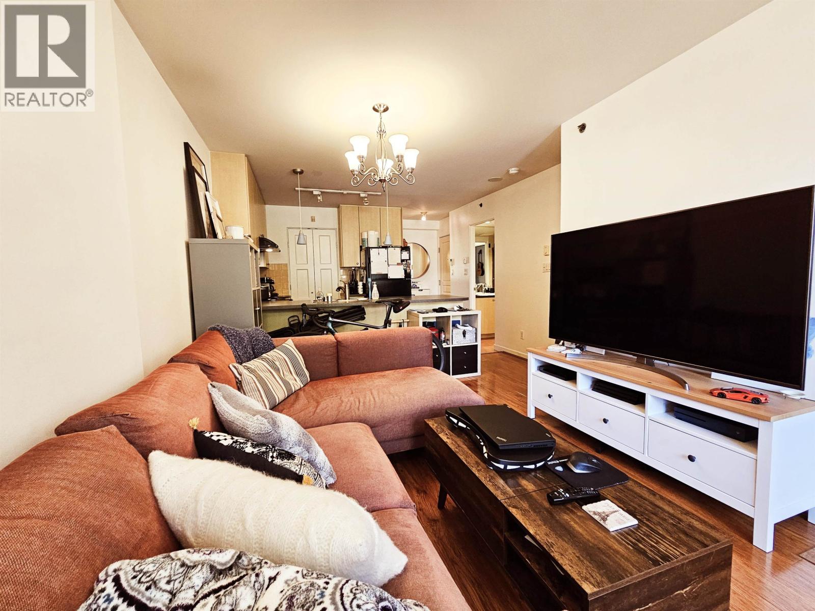 819 Hamilton Street Unit 511, Vancouver, BC V6B 6M2