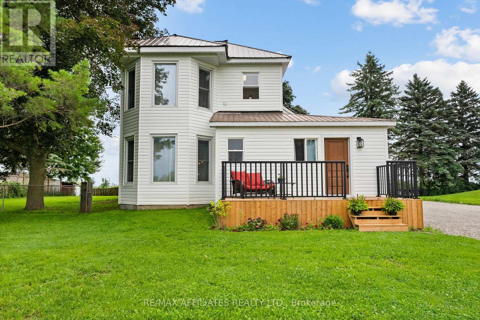 139 Rainbow Valley Dr, Montague, ON K7A 5B8