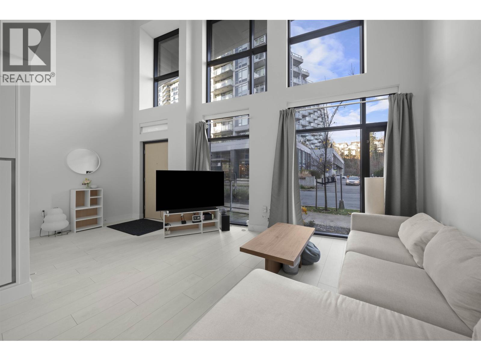 3542 Sawmill Cres, Vancouver, BC V5S 0J8