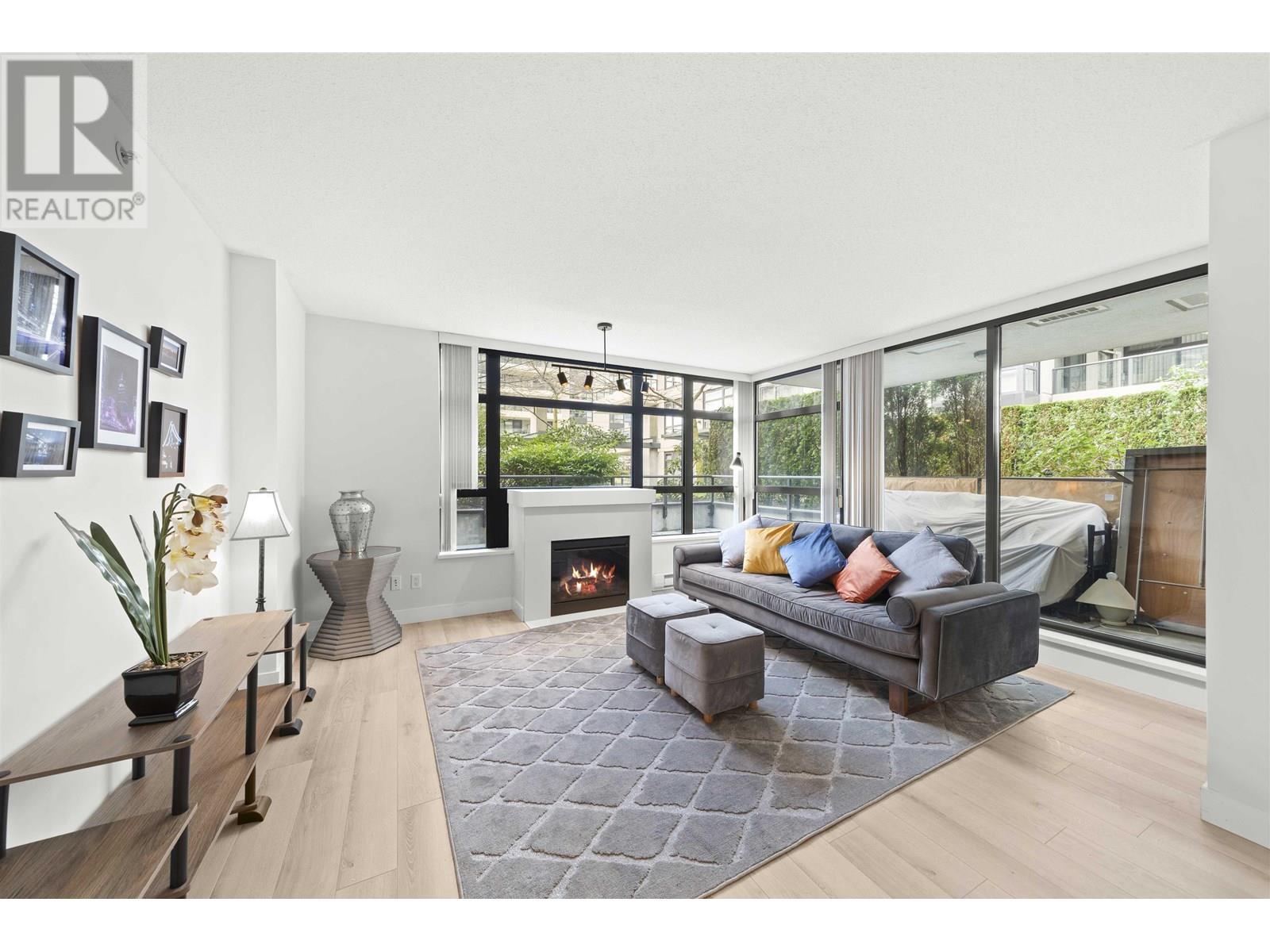 8180 Lansdowne Road Unit 303, Richmond, BC V6X 0B1