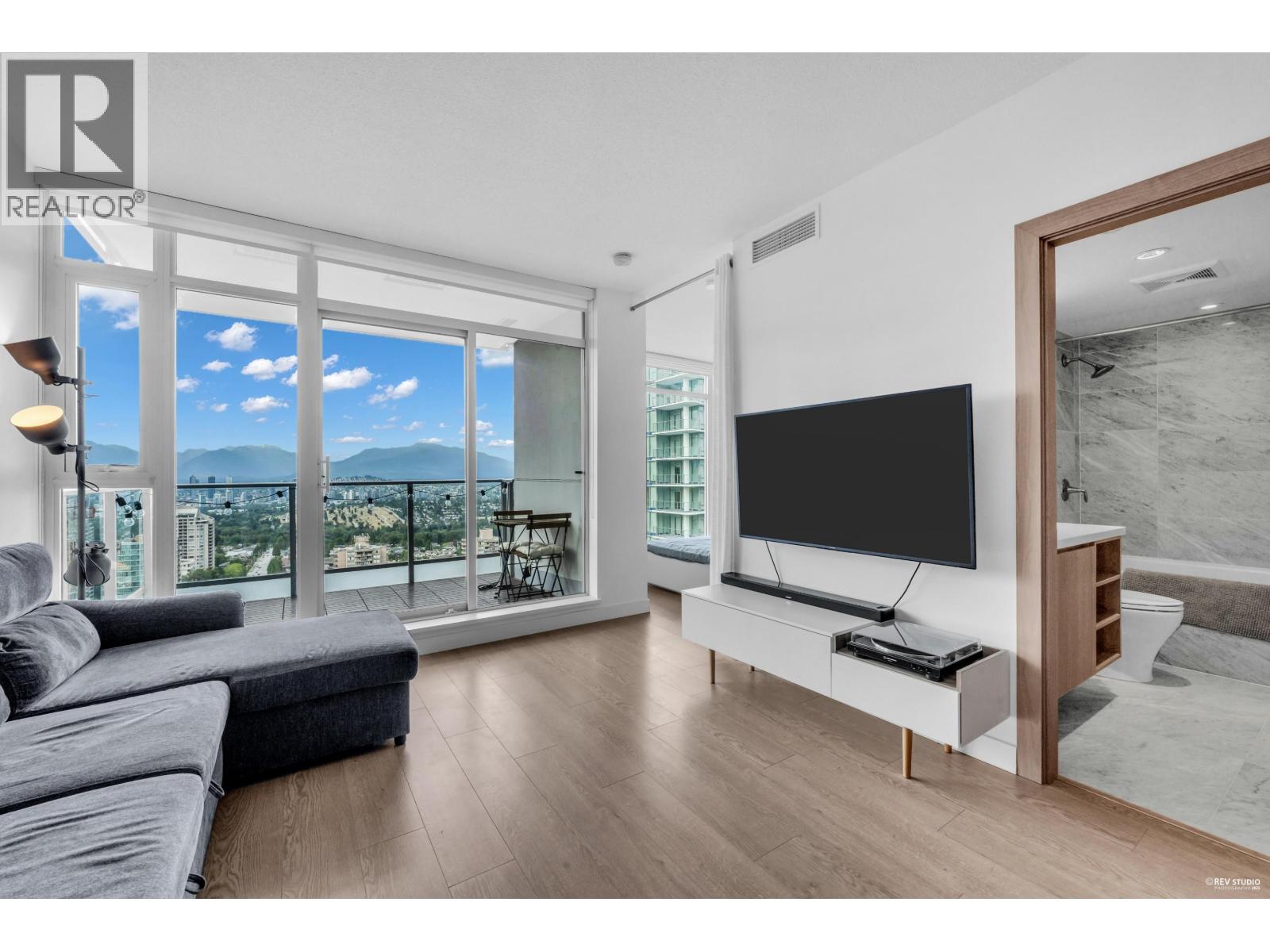 6538 Nelson Avenue Unit 3308, Burnaby, BC V5H 0G5